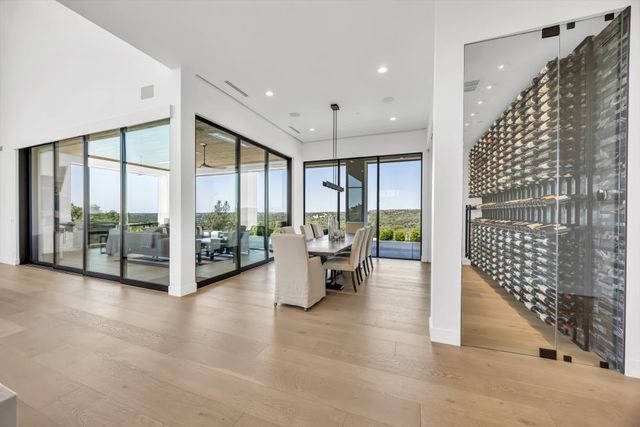 8140 Brookhollow Ct, Loomis, CA 95650