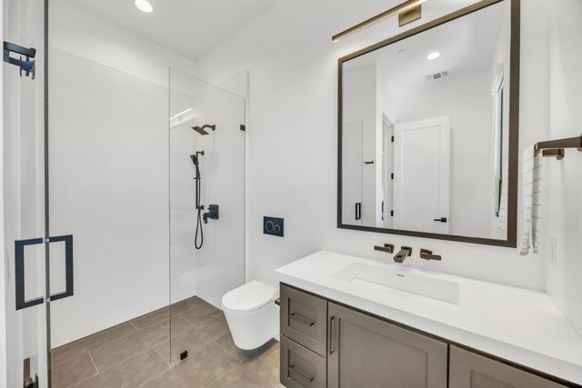 8140 Brookhollow Ct, Loomis, CA 95650