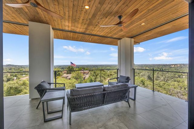 8140 Brookhollow Ct, Loomis, CA 95650