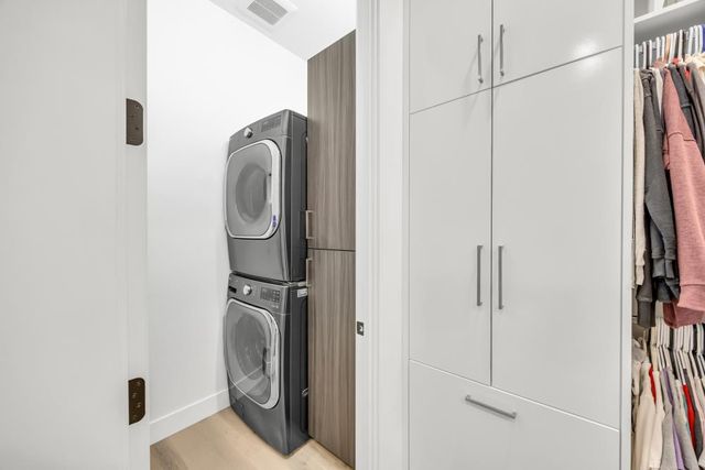 8140 Brookhollow Ct, Loomis, CA 95650