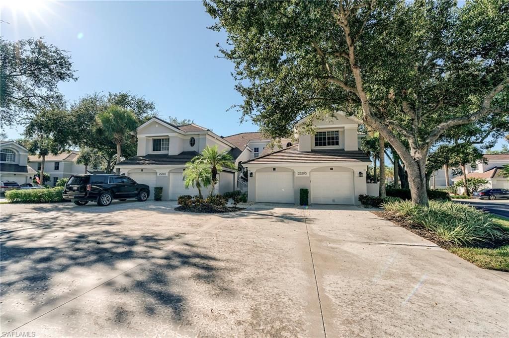 25203 Pelican Creek CIR # 102, Bonita Springs, FL 34134