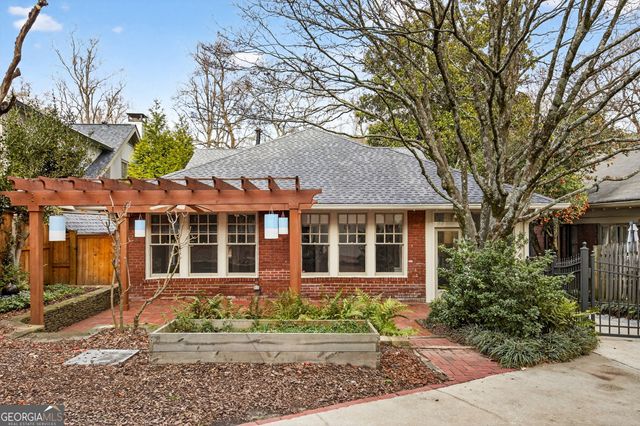 719 Elkmont Drive NE, Atlanta, GA 30306