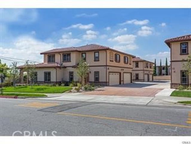 601 N Walnut, La Habra, CA 90631