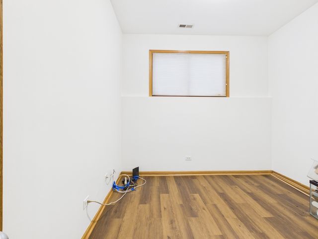 4336 S Saint Lawrence Avenue G, Chicago, IL 60653