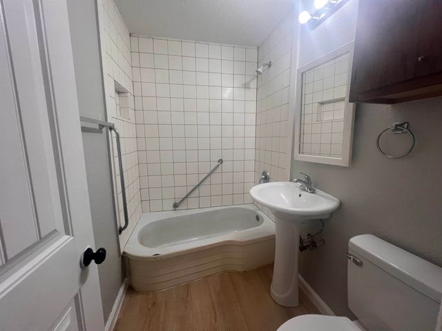 825 W 33rd N., Wichita, KS 67204