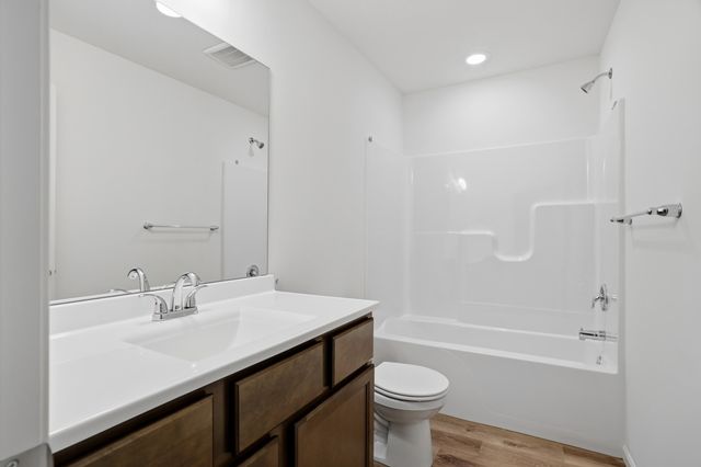 3905 BRAGG CT, Columbia, MO 65202