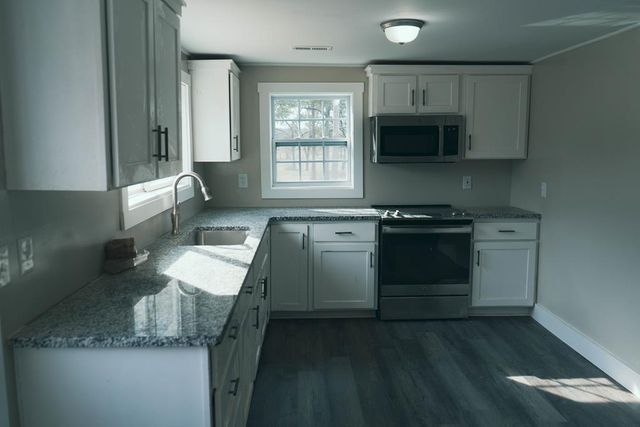 200 NE Cohutta Beaverdale Road, Cohutta, GA 30710