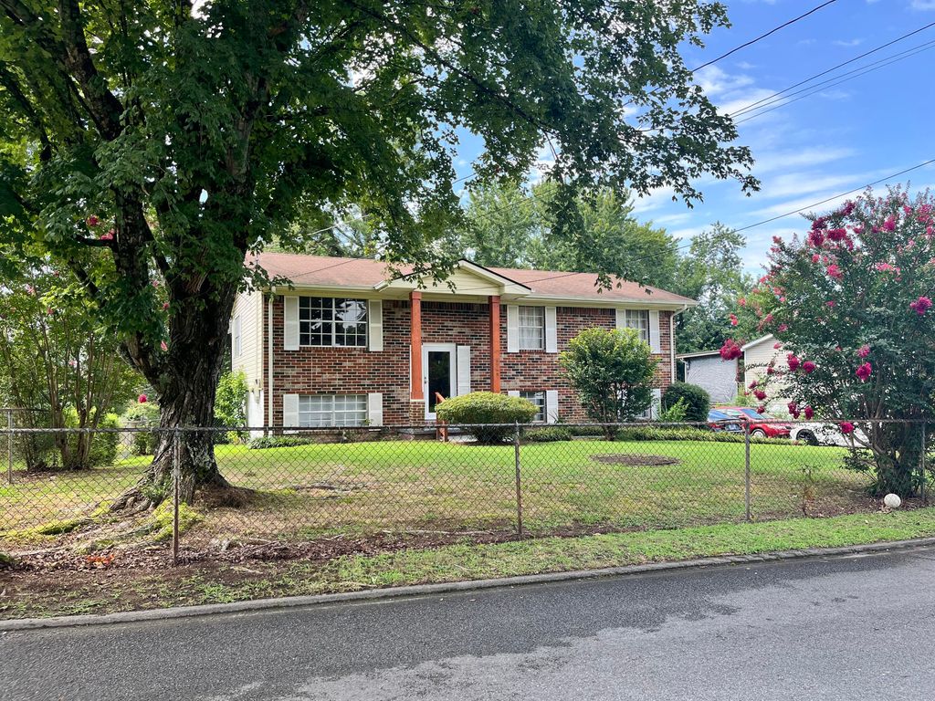 3565 Timber Hill Drive SE, Cleveland, TN 37323