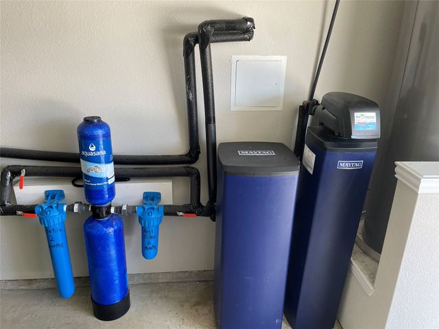 165 Misty Mountain Lane, Rhome, TX 76078