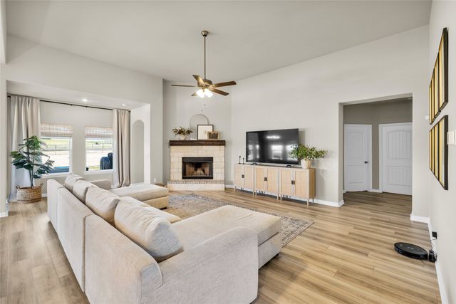 165 Misty Mountain Lane, Rhome, TX 76078