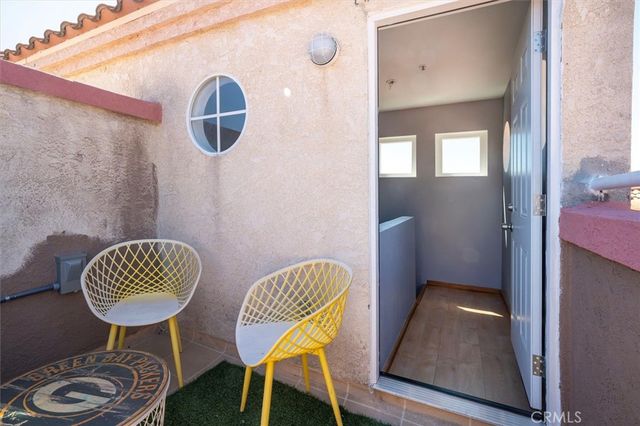 14031 Astoria 108, Sylmar, CA 91342