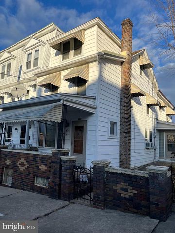 321 S VINE ST, Mount Carmel, PA 17851