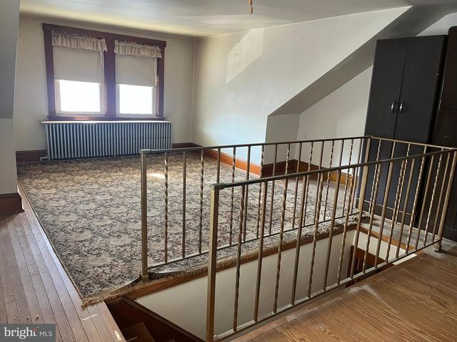 321 S VINE ST, Mount Carmel, PA 17851