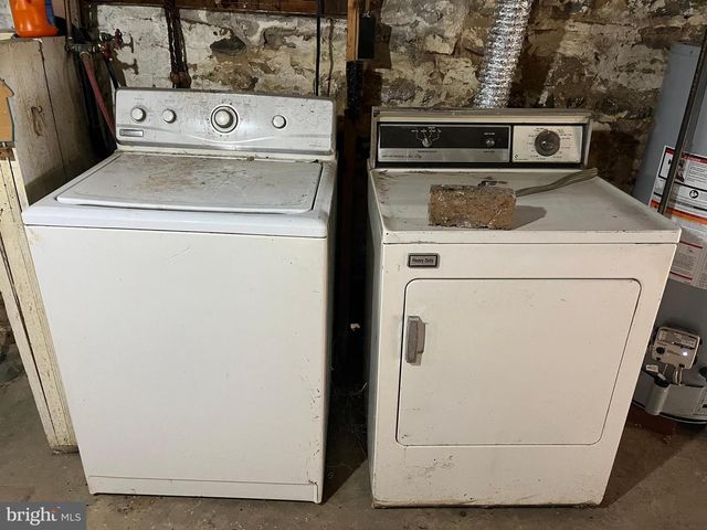 321 S VINE ST, Mount Carmel, PA 17851