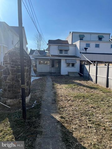 321 S VINE ST, Mount Carmel, PA 17851