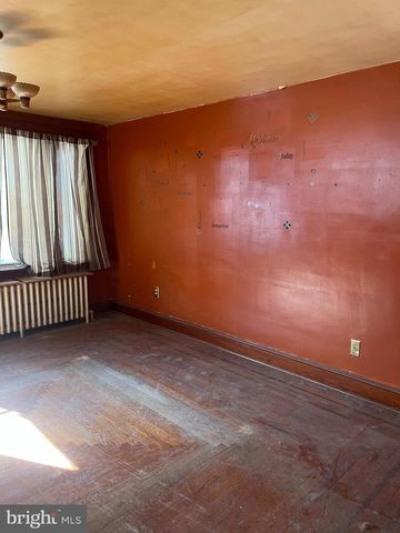 321 S VINE ST, Mount Carmel, PA 17851