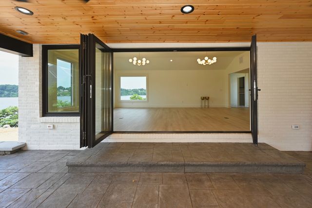 132 Circle Dr, Hendersonville, TN 37075