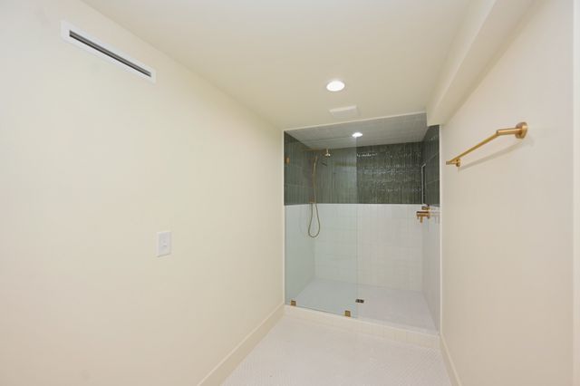 132 Circle Dr, Hendersonville, TN 37075