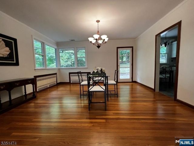 56 Grandview Place, North Caldwell, NJ 07006