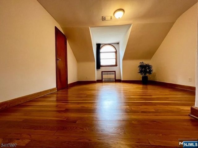 56 Grandview Place, North Caldwell, NJ 07006