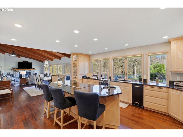 55775 E HIGHWAY 26, Sandy, OR 97055