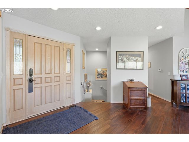 55775 E HIGHWAY 26, Sandy, OR 97055