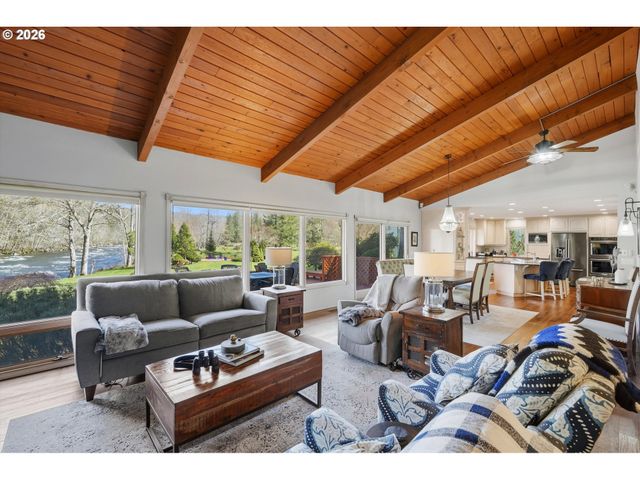 55775 E HIGHWAY 26, Sandy, OR 97055