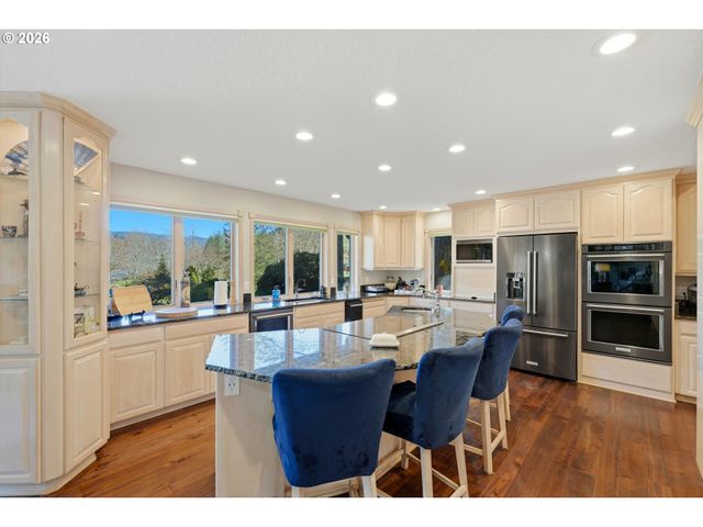 55775 E HIGHWAY 26, Sandy, OR 97055