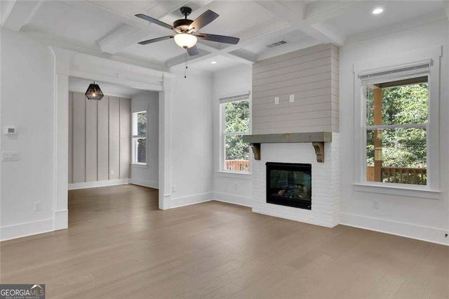 6181 Shoreland Circle, Buford, GA 30518