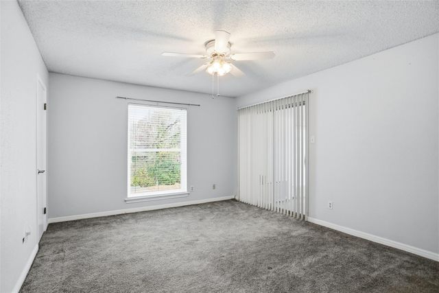 141 Timberlake Drive, Azle, TX 76020