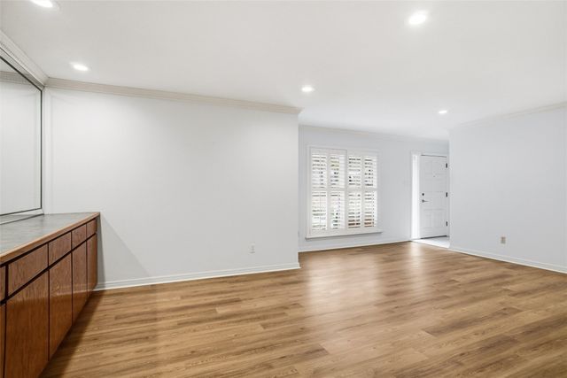 141 Timberlake Drive, Azle, TX 76020