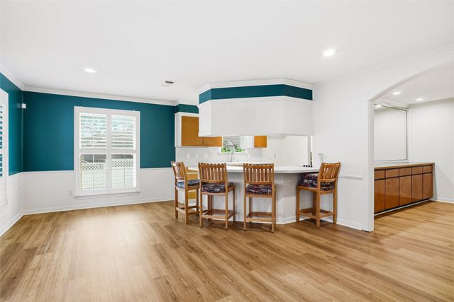 141 Timberlake Drive, Azle, TX 76020