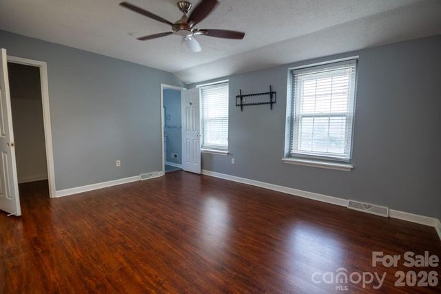 2232 Lawton Bluff Road, Charlotte, NC 28226