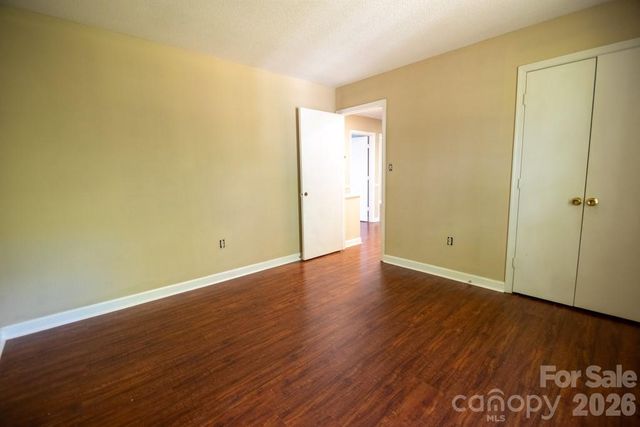 2232 Lawton Bluff Road, Charlotte, NC 28226