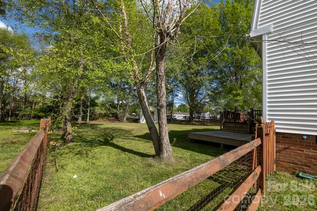 2232 Lawton Bluff Road, Charlotte, NC 28226