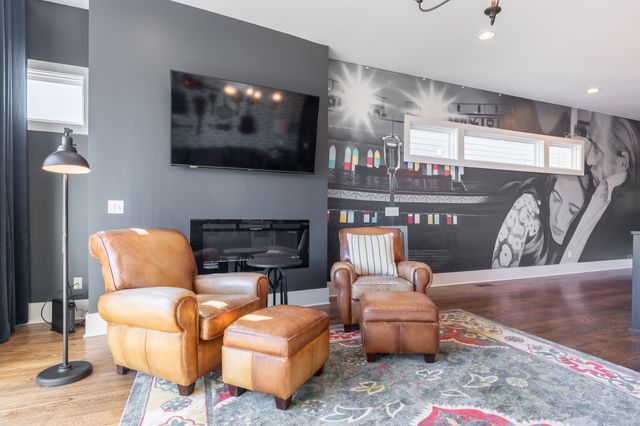 20B Fern Ave, Nashville, TN 37207