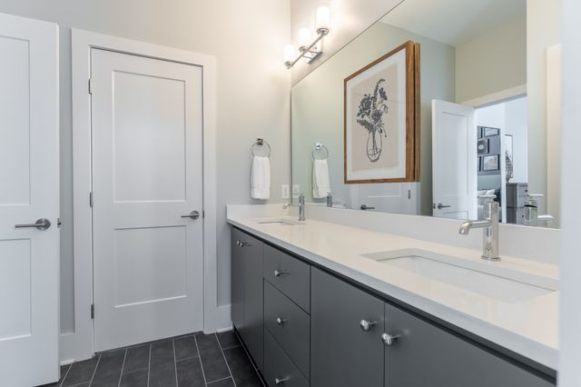 20B Fern Ave, Nashville, TN 37207