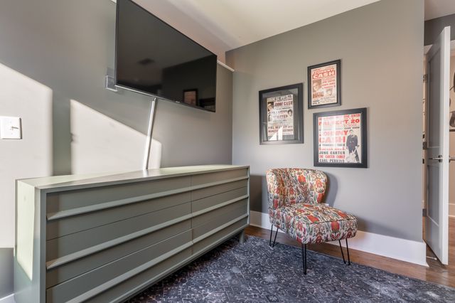 20B Fern Ave, Nashville, TN 37207
