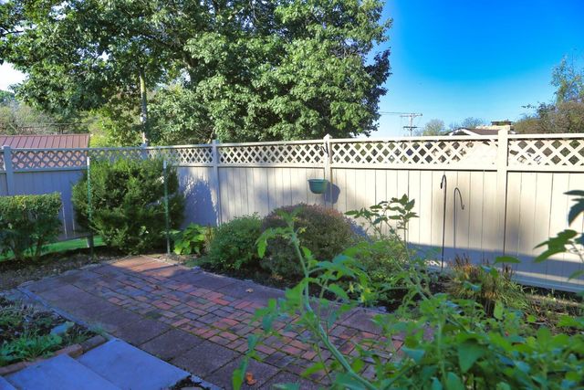 301 Teryl Drive, Mount Vernon, OH 43050