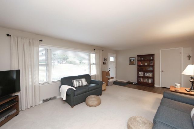 301 Teryl Drive, Mount Vernon, OH 43050