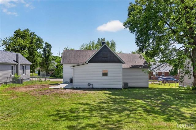 717 Cleveland Avenue, Festus, MO 63028