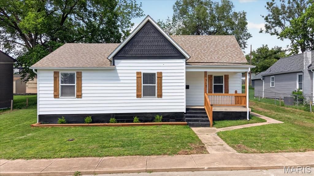717 Cleveland Avenue, Festus, MO 63028