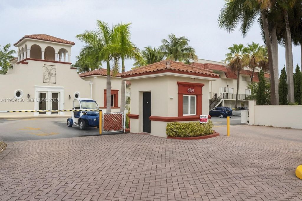 6707 N Kendall Dr 115, Pinecrest, FL 33156