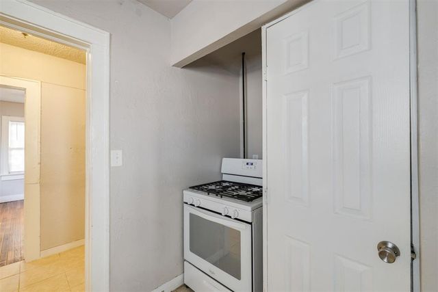 2443 NW 12th Street, Oklahoma City, OK 73107