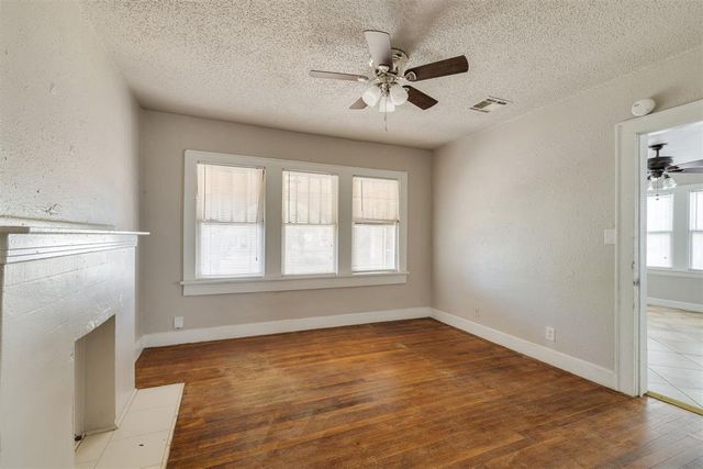 2443 NW 12th Street, Oklahoma City, OK 73107