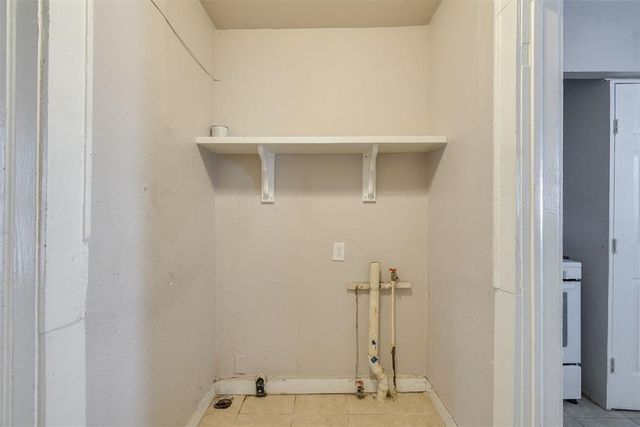 2443 NW 12th Street, Oklahoma City, OK 73107