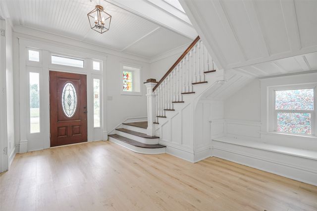 1001 S Travis Street, Sherman, TX 75090