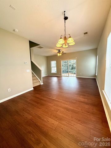 8056 Stoneham Court, Matthews, NC 28105