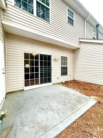 8056 Stoneham Court, Matthews, NC 28105