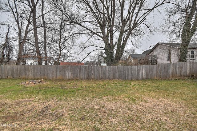 2125 Randolph Street, Bristol, VA 24201